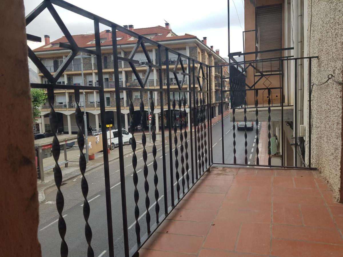Fantastic Pis A Oliana Alt Urgell Lleida Wifi公寓 外观 照片